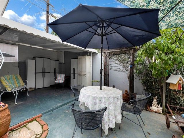 1152 N Cedar, Glendale, CA 91207