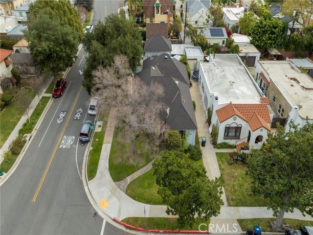 1152 N Cedar, Glendale, CA 91207