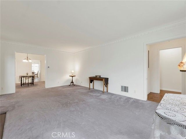 1152 N Cedar, Glendale, CA 91207