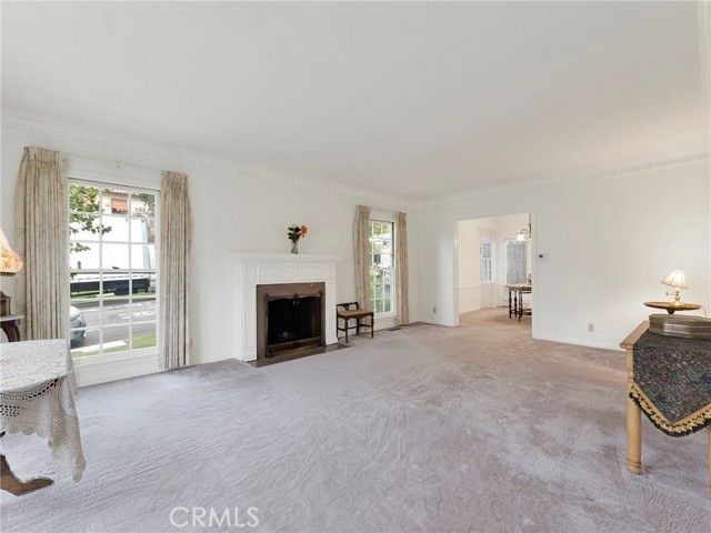 1152 N Cedar, Glendale, CA 91207