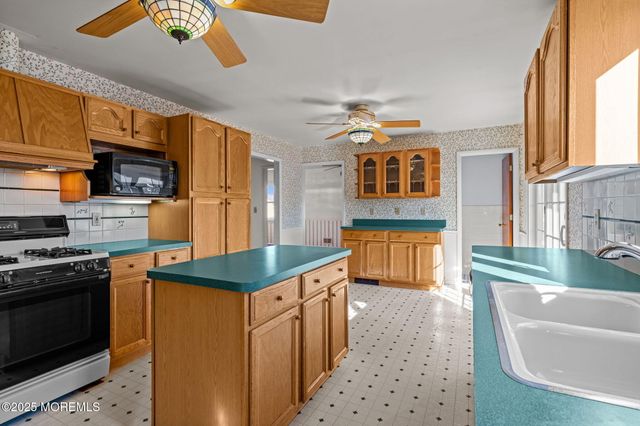 110 Crescent Drive, Brick, NJ 08724