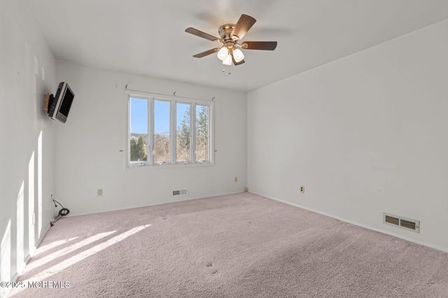 110 Crescent Drive, Brick, NJ 08724