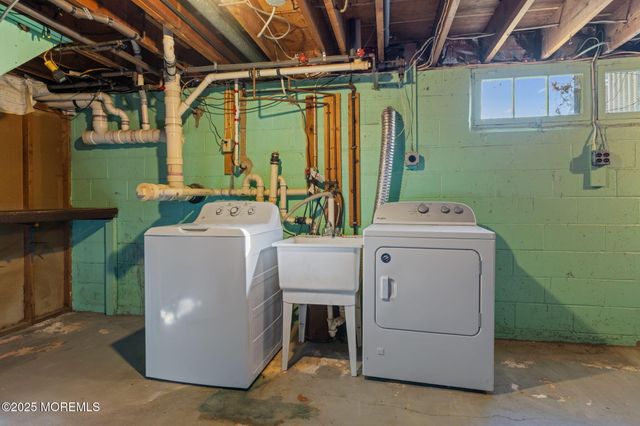 110 Crescent Drive, Brick, NJ 08724