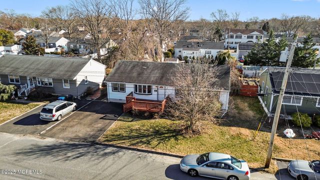 110 Crescent Drive, Brick, NJ 08724