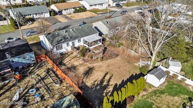 110 Crescent Drive, Brick, NJ 08724