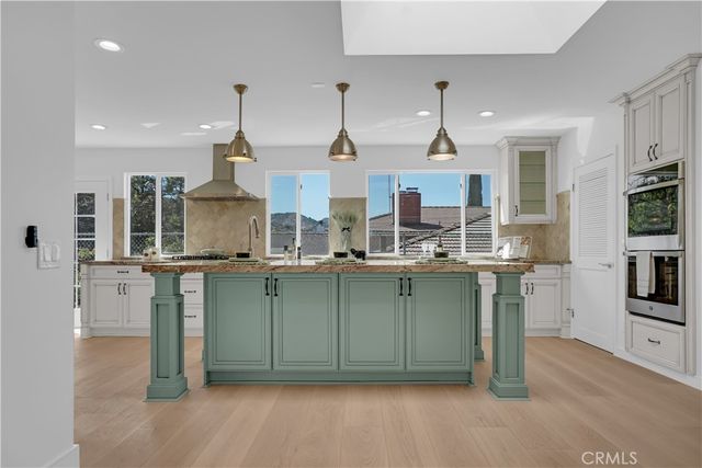 22740 Liberty Bell Road, Calabasas, CA 91302