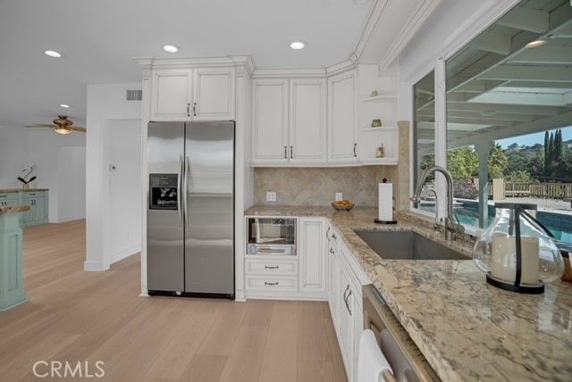 22740 Liberty Bell Road, Calabasas, CA 91302