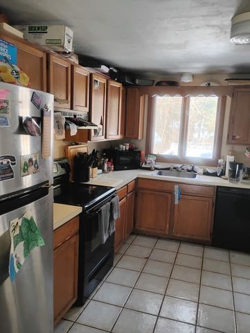 8 Tony Ter, Bridgewater, MA 02324