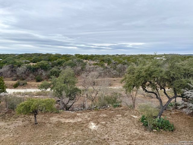 685 Riverside, Pipe Creek, TX 78063