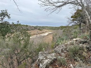 685 Riverside, Pipe Creek, TX 78063