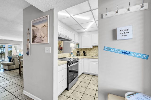 770 Sundial Court UNIT 208, Fort Walton Beach, FL 32548