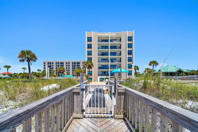 770 Sundial Court UNIT 208, Fort Walton Beach, FL 32548