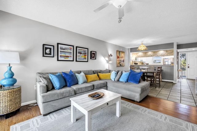 770 Sundial Court UNIT 208, Fort Walton Beach, FL 32548