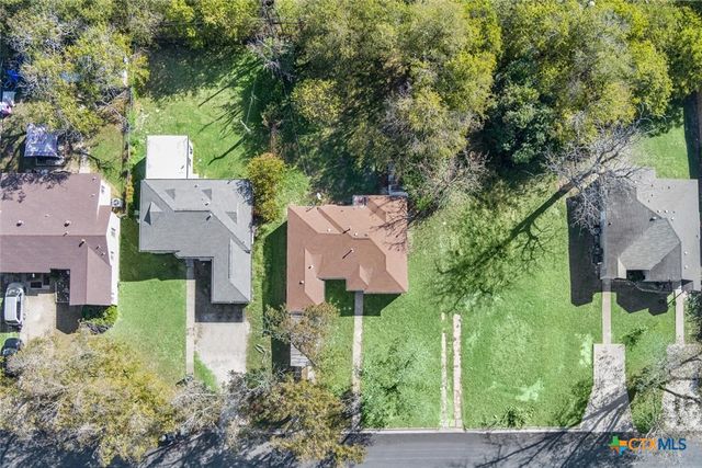 811 N 6th Street, Temple, TX 76501