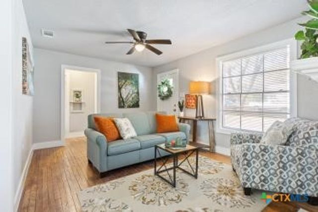 811 N 6th Street, Temple, TX 76501