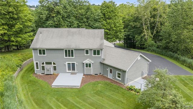 1103 Rail Fence Road, Camillus, NY 13031