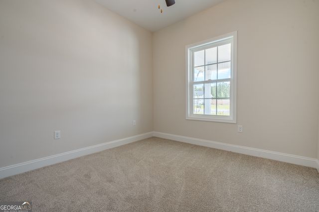 276 Freshwater Lane NE, Ludowici, GA 31316