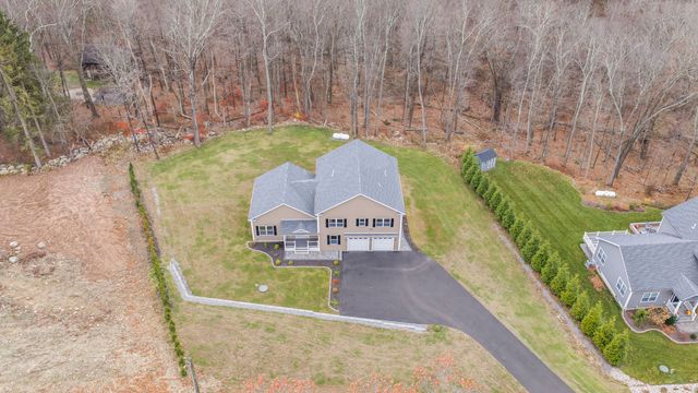 383 Leonard Road, Middlebury, CT 06762