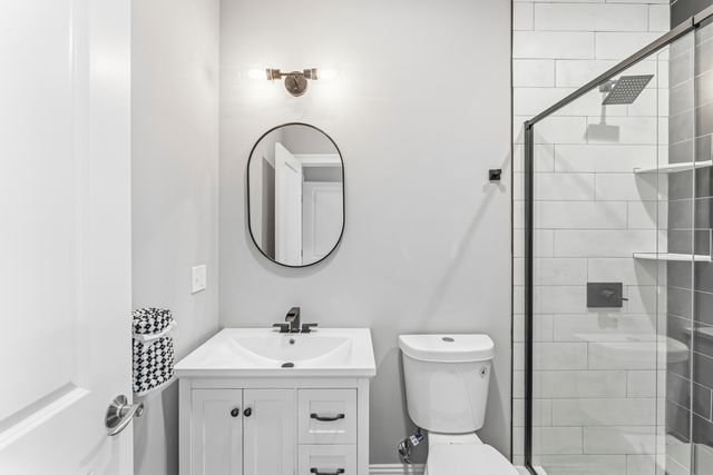 383 Leonard Road, Middlebury, CT 06762