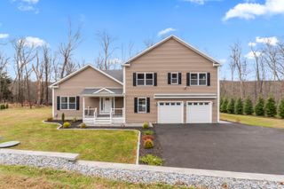 383 Leonard Road, Middlebury, CT 06762