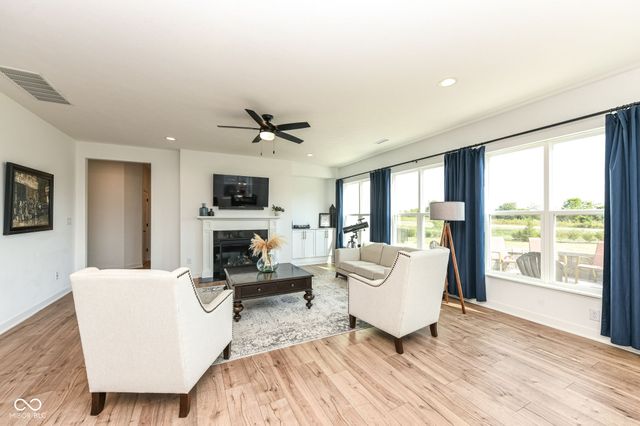 12565 Cheddar Court, Noblesville, IN 46060