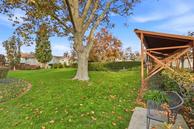 1107 Reed Avenue C, Sunnyvale, CA 94086