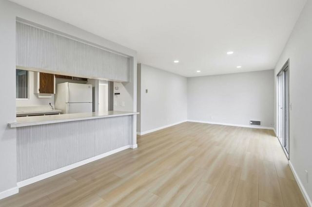 1107 Reed Avenue C, Sunnyvale, CA 94086