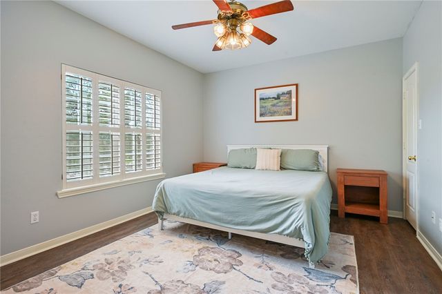 5601 Hampton Court, Bryan, TX 77802