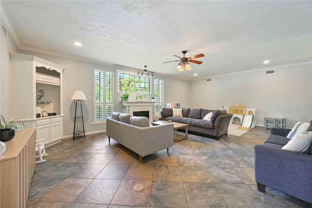 5601 Hampton Court, Bryan, TX 77802