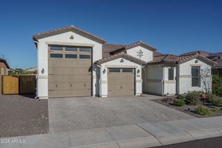 18620 W DIANA Avenue, Waddell, AZ 85355