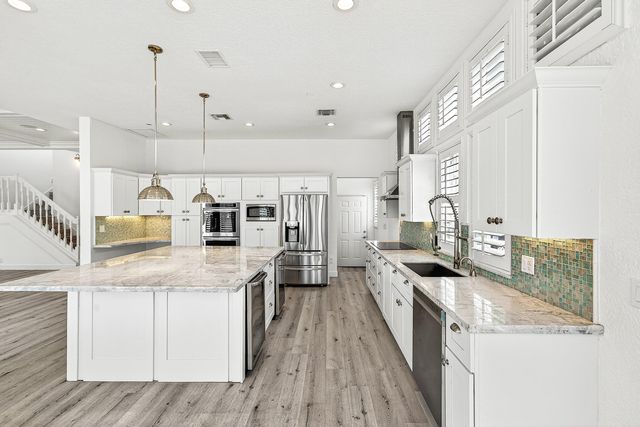 130 Jupiter Key Road, Jupiter, FL 33477