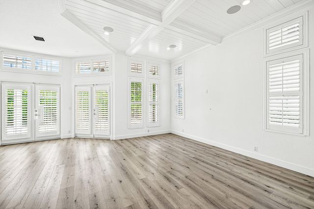 130 Jupiter Key Road, Jupiter, FL 33477