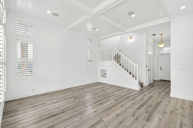 130 Jupiter Key Road, Jupiter, FL 33477