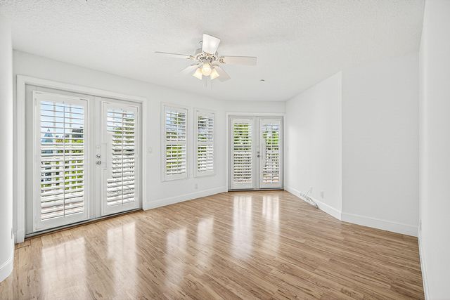 130 Jupiter Key Road, Jupiter, FL 33477