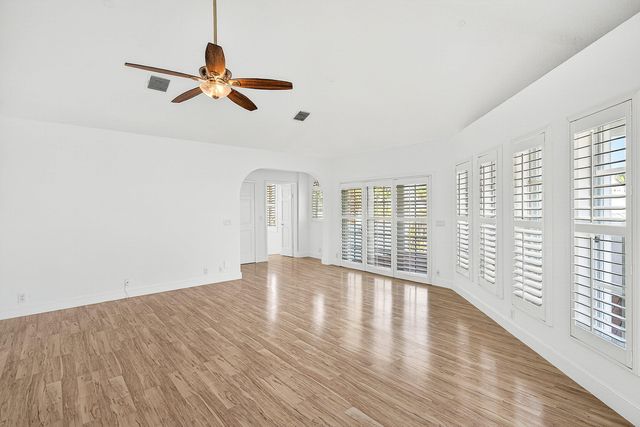 130 Jupiter Key Road, Jupiter, FL 33477