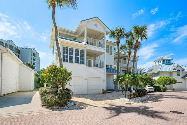 130 Jupiter Key Road, Jupiter, FL 33477