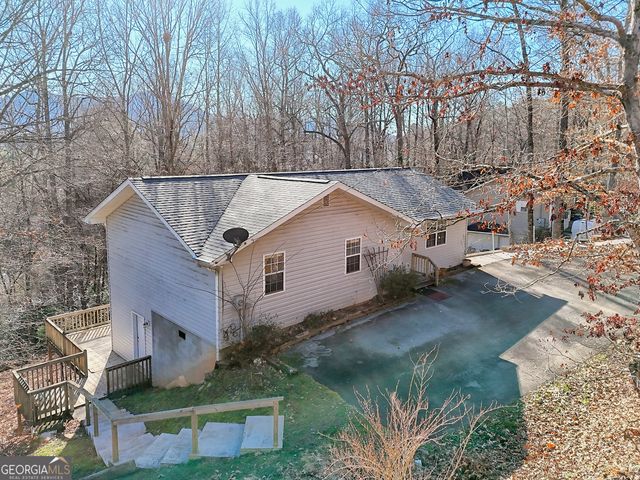 170 White Street, Dillard, GA 30537