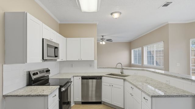 1008 Sandy Creek Drive, Allen, TX 75002