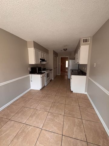 2229 WOODFIELD PARK RD, Memphis, TN 38134