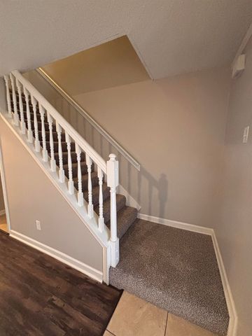 2229 WOODFIELD PARK RD, Memphis, TN 38134