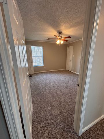 2229 WOODFIELD PARK RD, Memphis, TN 38134