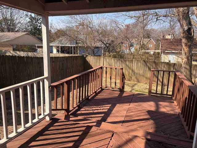 2229 WOODFIELD PARK RD, Memphis, TN 38134