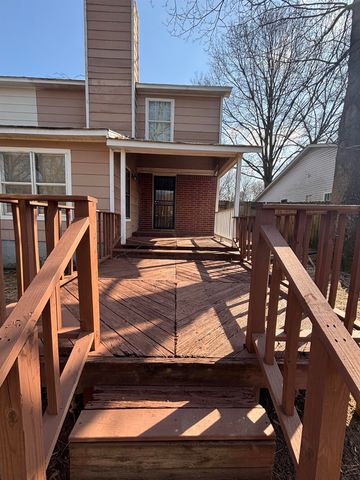 2229 WOODFIELD PARK RD, Memphis, TN 38134