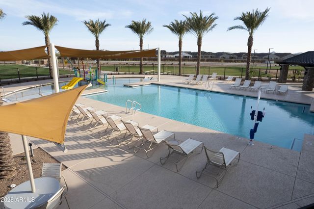 3325 E FATTORIA Avenue, San Tan Valley, AZ 85143