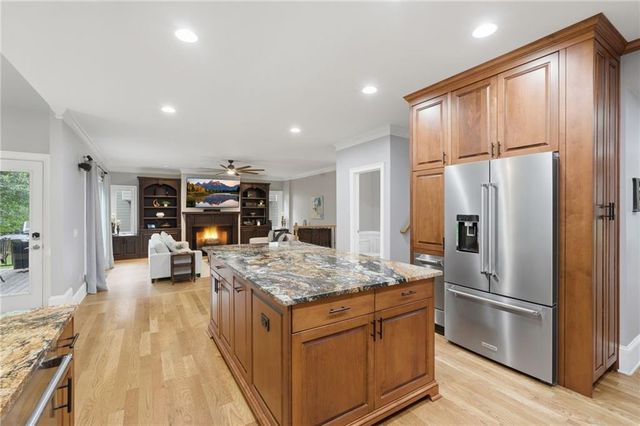 3830 Bishops Walk, Cumming, GA 30041