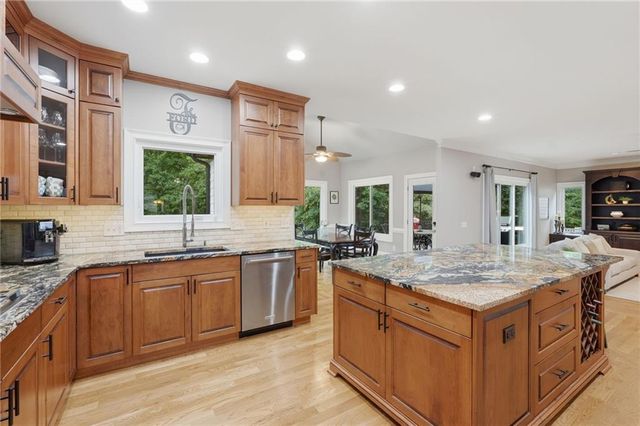 3830 Bishops Walk, Cumming, GA 30041
