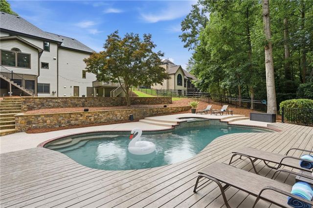 3830 Bishops Walk, Cumming, GA 30041