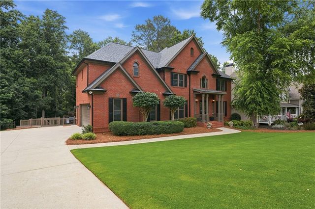 3830 Bishops Walk, Cumming, GA 30041