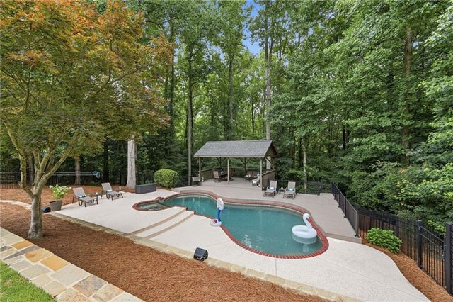 3830 Bishops Walk, Cumming, GA 30041
