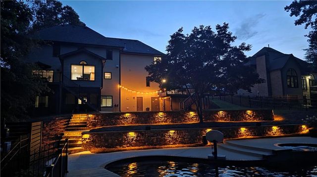 3830 Bishops Walk, Cumming, GA 30041